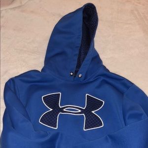 Medium men’s under armour sweatshirt/hoodie